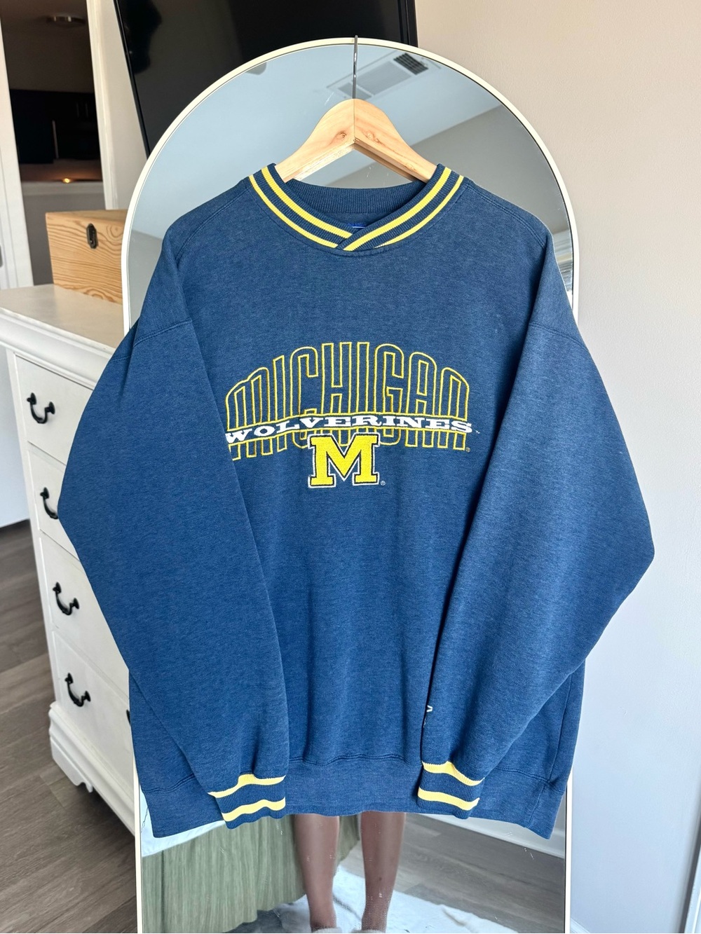 Vintage Starter Michigan Wolverines Crewneck Sweatshirt